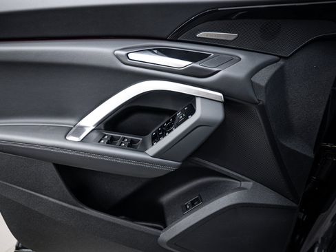 New 2025 Audi Q5 2.0T Premium Plus image 13