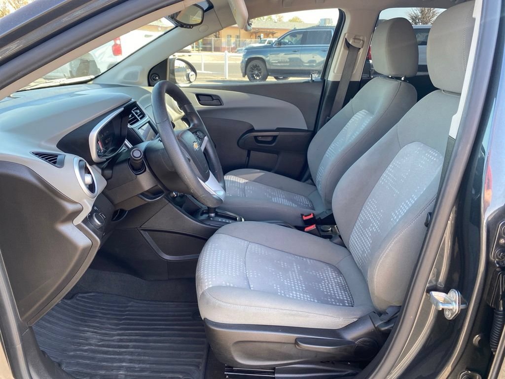 Used 2020 Chevrolet Sonic LS FWD image 15
