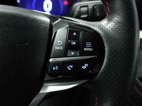 Used 2025 Ford Explorer ST-Line w/ ST-Line Street Pack AWD/4WD image 22