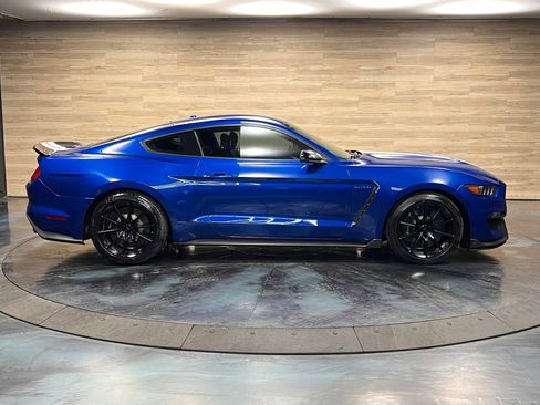 Used 2017 Ford Mustang Shelby GT350 RWD image 24