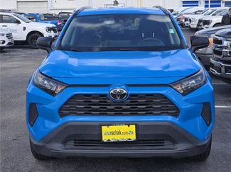 Used 2021 Toyota RAV4 LE FWD video 2
