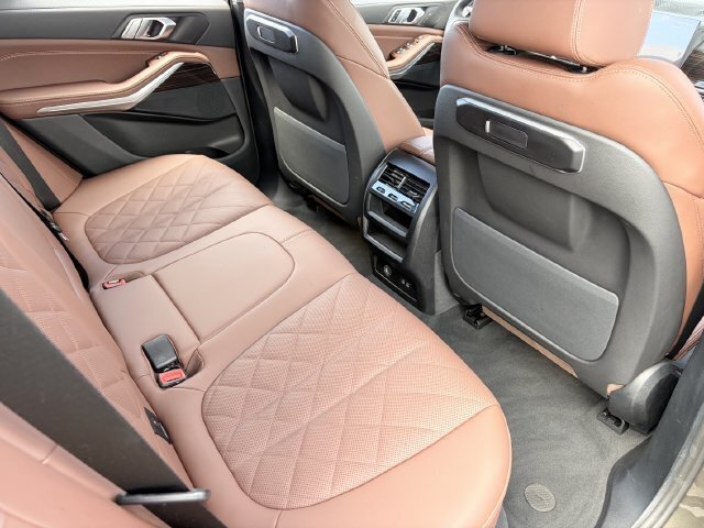 Used 2026 BMW X5 sDrive40i RWD image 16