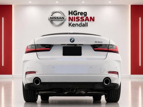 Used 2026 BMW 330i Sedan RWD image 6