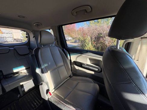 Used 2016 Kia Sedona SX image 8