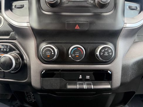 Used 2021 RAM 1500 Big Horn AWD/4WD image 29
