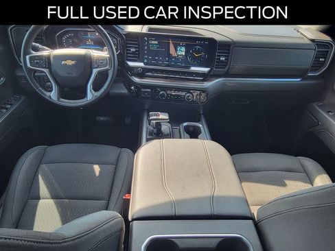 Used 2023 Chevrolet Silverado 1500 LT AWD/4WD image 7