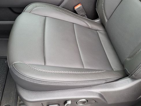 New 2025 GMC Sierra 2500 Denali w/ Denali Reserve Package image 18