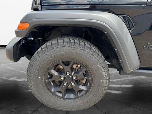 Used 2021 Jeep Wrangler Unlimited Sport AWD/4WD image 16