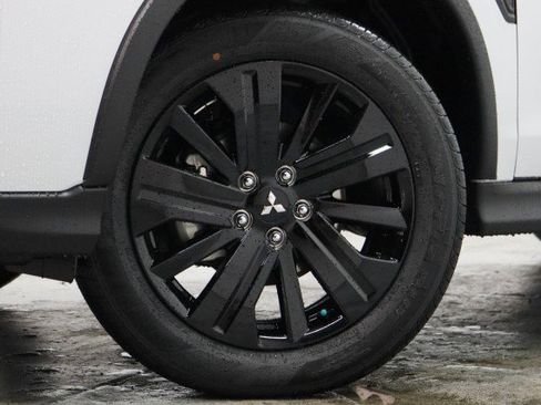 New 2026 Mitsubishi Outlander Sport LE AWD/4WD image 3
