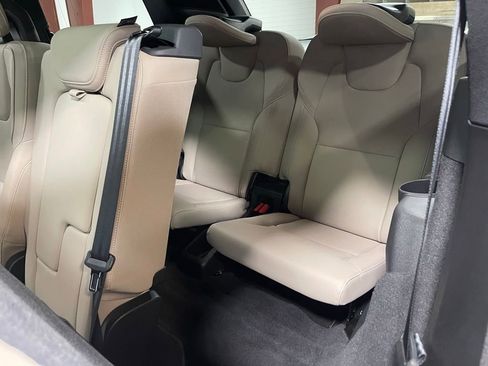 Used 2025 Volvo XC90 B6 Plus AWD/4WD image 26