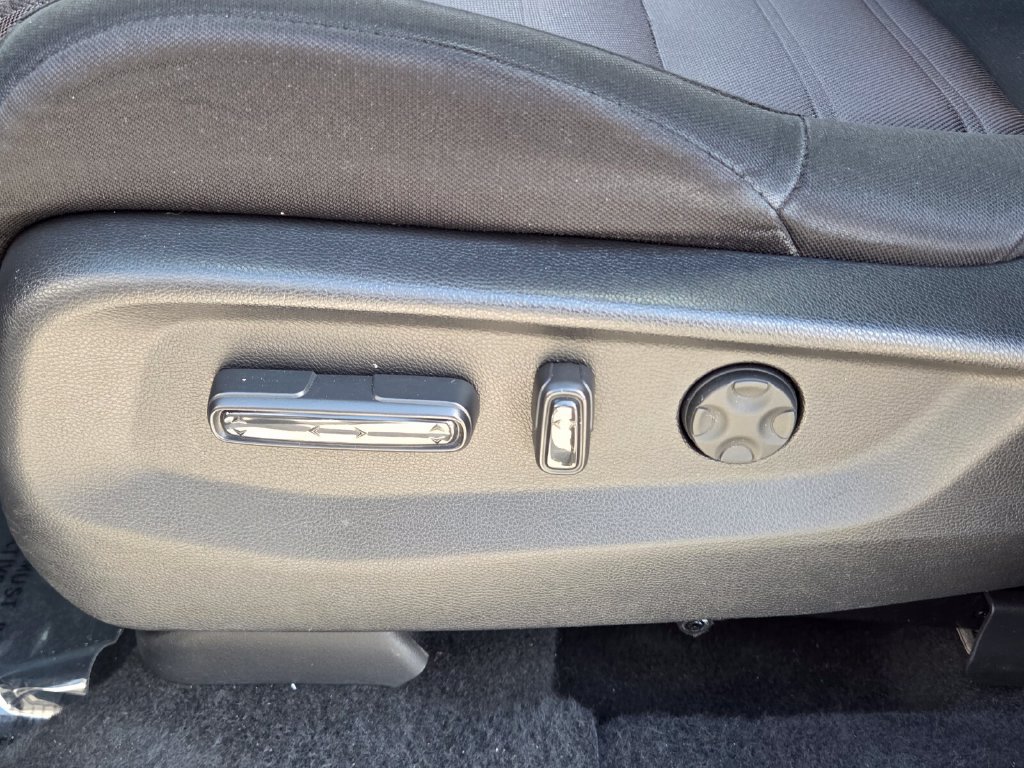 Certified 2021 Honda CR-V EX image 10