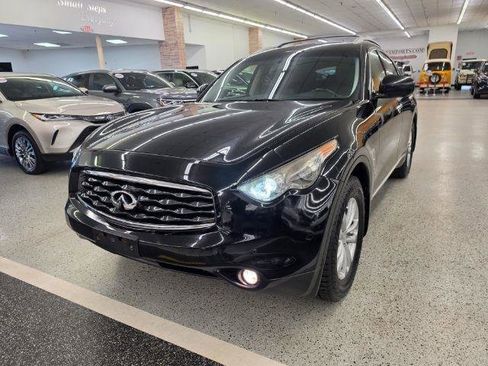 Used 2010 INFINITI FX35 AWD w/ Navigation Pkg image 1