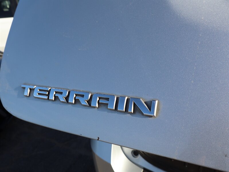 Used 2015 GMC Terrain SLT AWD/4WD image 12