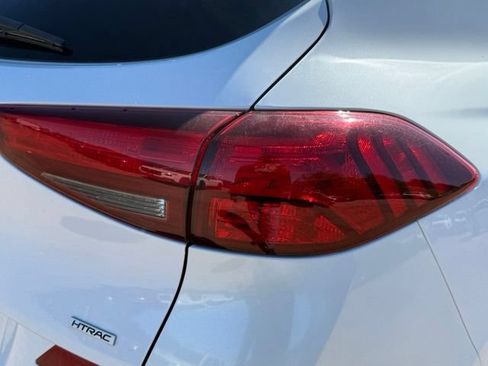 Used 2019 Hyundai Tucson SE AWD/4WD image 12