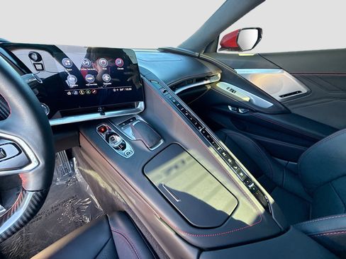 Used 2023 Chevrolet Corvette Z06 image 27