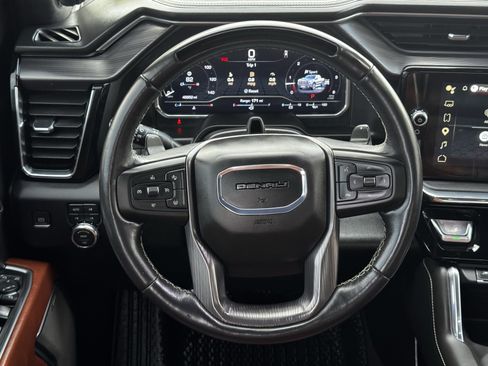 Used 2024 GMC Sierra 1500 Denali Ultimate AWD/4WD image 15