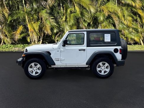 Used 2019 Jeep Wrangler Sport AWD/4WD image 8