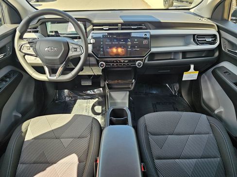 New 2027 Chevrolet Bolt LT FWD image 17