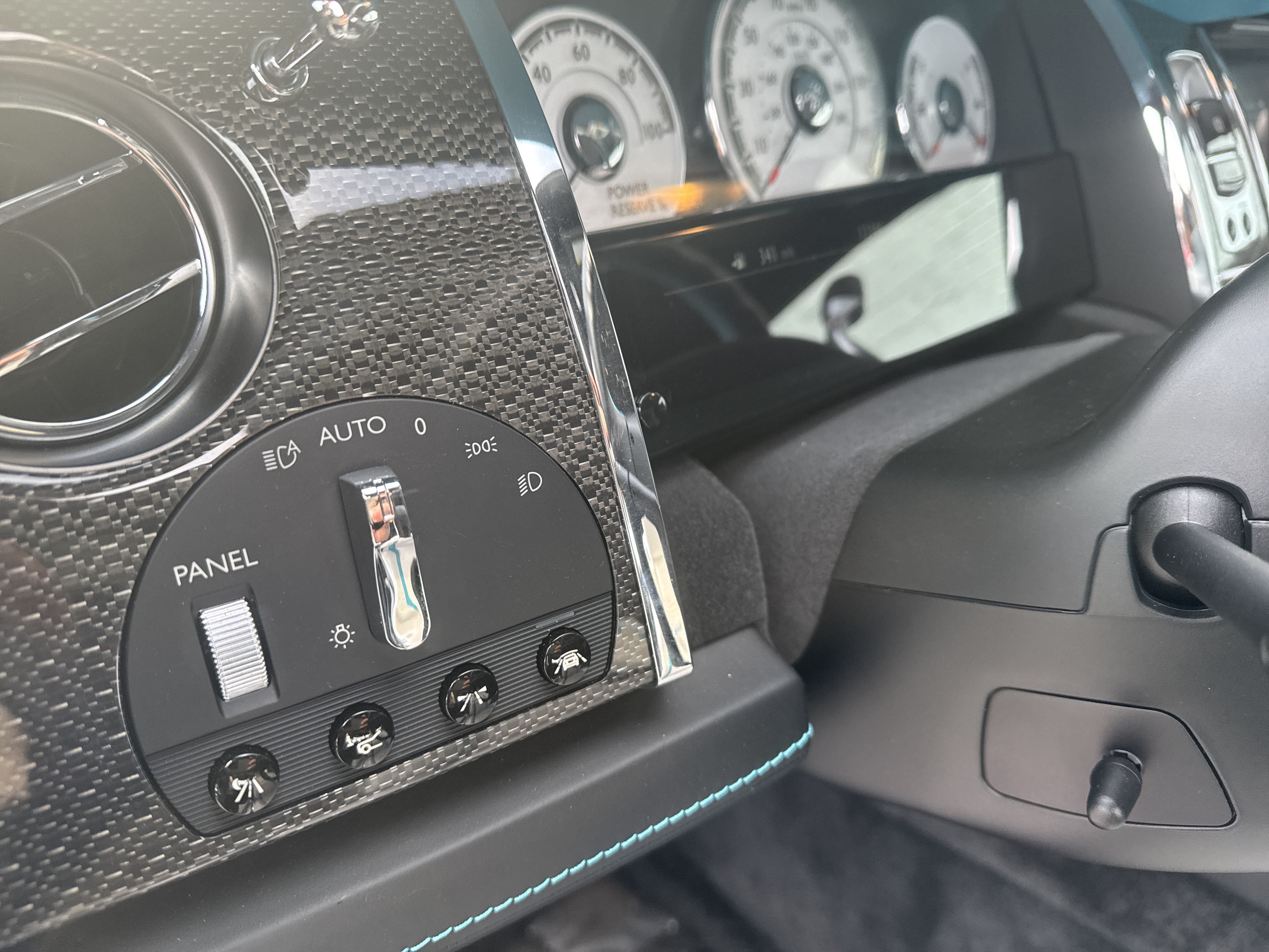 Certified 2020 Rolls-Royce Wraith RWD image 43