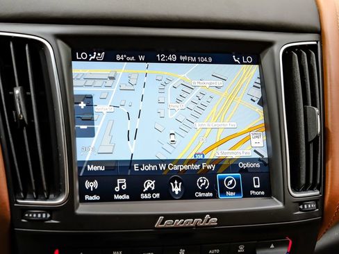 Used 2019 Maserati Levante S GranSport image 19