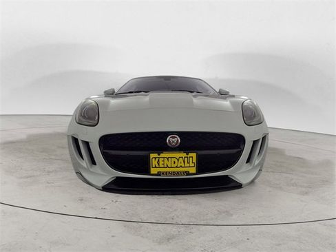 Used 2017 Jaguar F-TYPE Coupe image 8