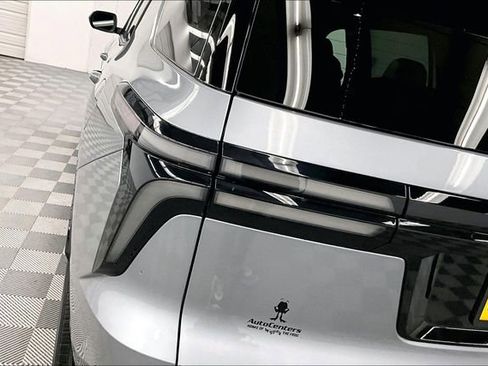 Used 2026 Chevrolet Traverse RS image 37