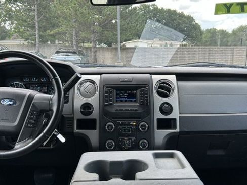 Used 2013 Ford F150 XLT w/ XLT Chrome Pkg RWD image 4