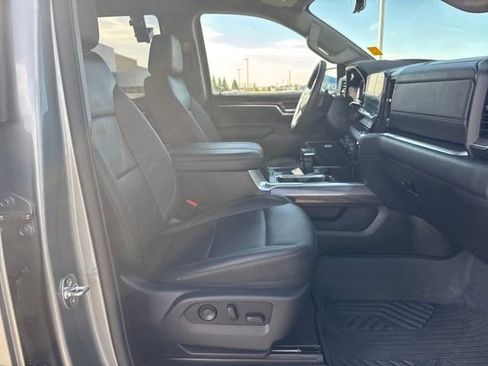Certified 2026 Chevrolet Silverado 1500 LTZ w/ Technology Package image 23
