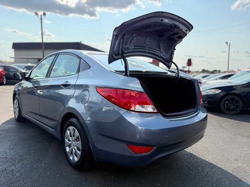 Used 2017 Hyundai Accent SE FWD image 36