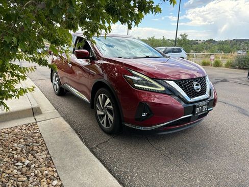 Used 2020 Nissan Murano SL w/ Moonroof Package AWD/4WD image 2