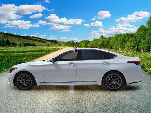Used 2019 Genesis G80 3.3T Sport RWD image 3
