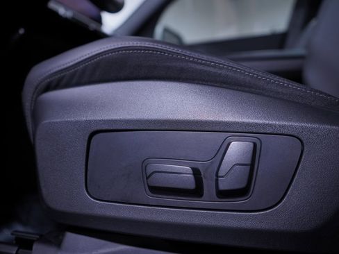 Used 2023 BMW X1 xDrive28i w/ Convenience Package image 17