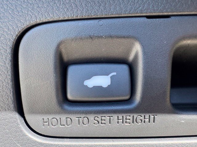 Used 2024 Honda CR-V EX-L image 8