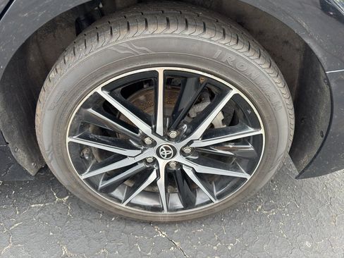 Used 2024 Toyota Camry SE FWD image 18
