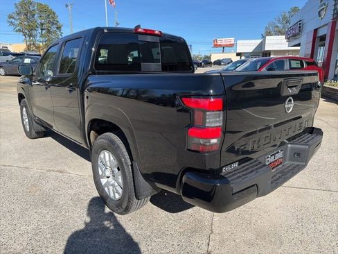 Used 2023 Nissan Frontier SV w/ SV Convenience Package image 8