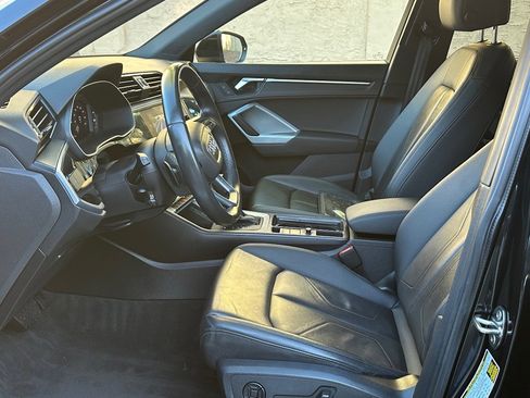 Used 2022 Audi Q3 2.0T Premium w/ Convenience Package image 12