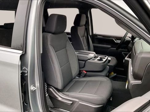 Used 2026 GMC Sierra 1500 SLE w/ Preferred Package image 19