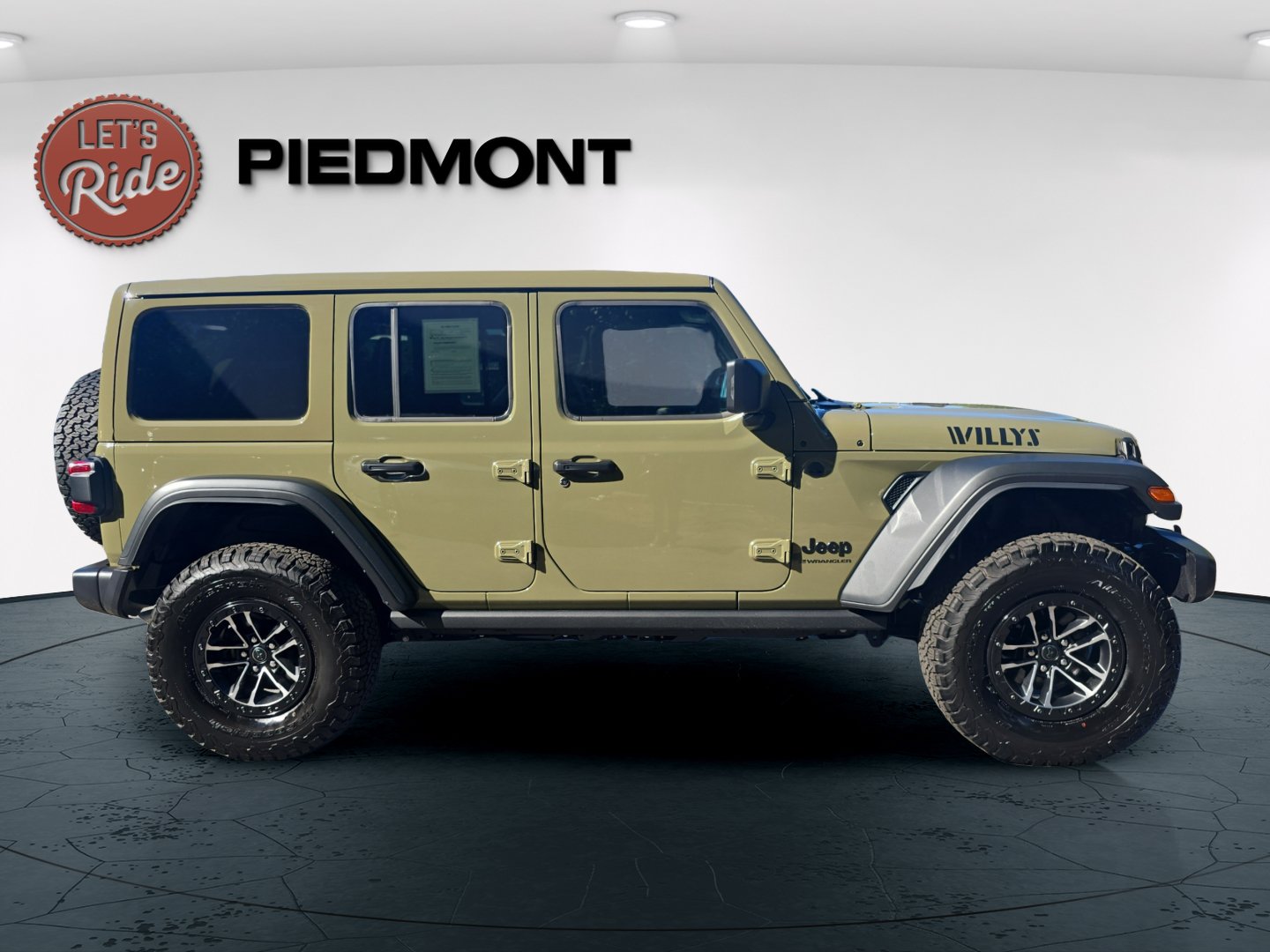 Used 2025 Jeep Wrangler Unlimited Sport AWD/4WD image 5
