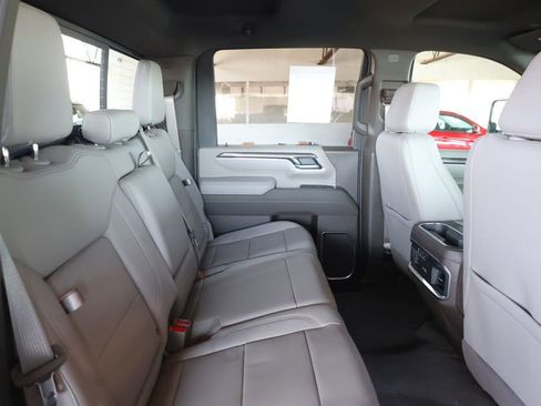 Used 2026 Chevrolet Silverado 3500 LTZ w/ LTZ Plus Package image 22