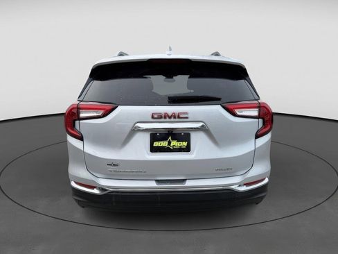 Used 2022 GMC Terrain SLT image 5