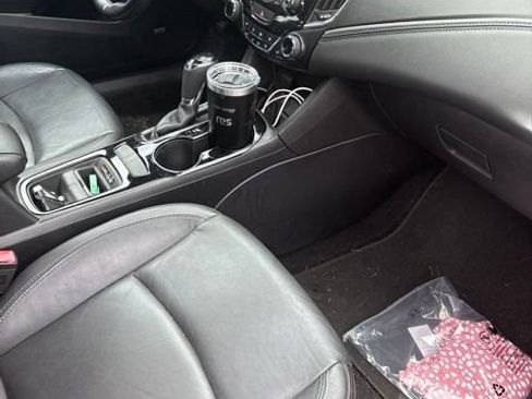 Used 2016 Chevrolet Cruze Premier FWD image 12