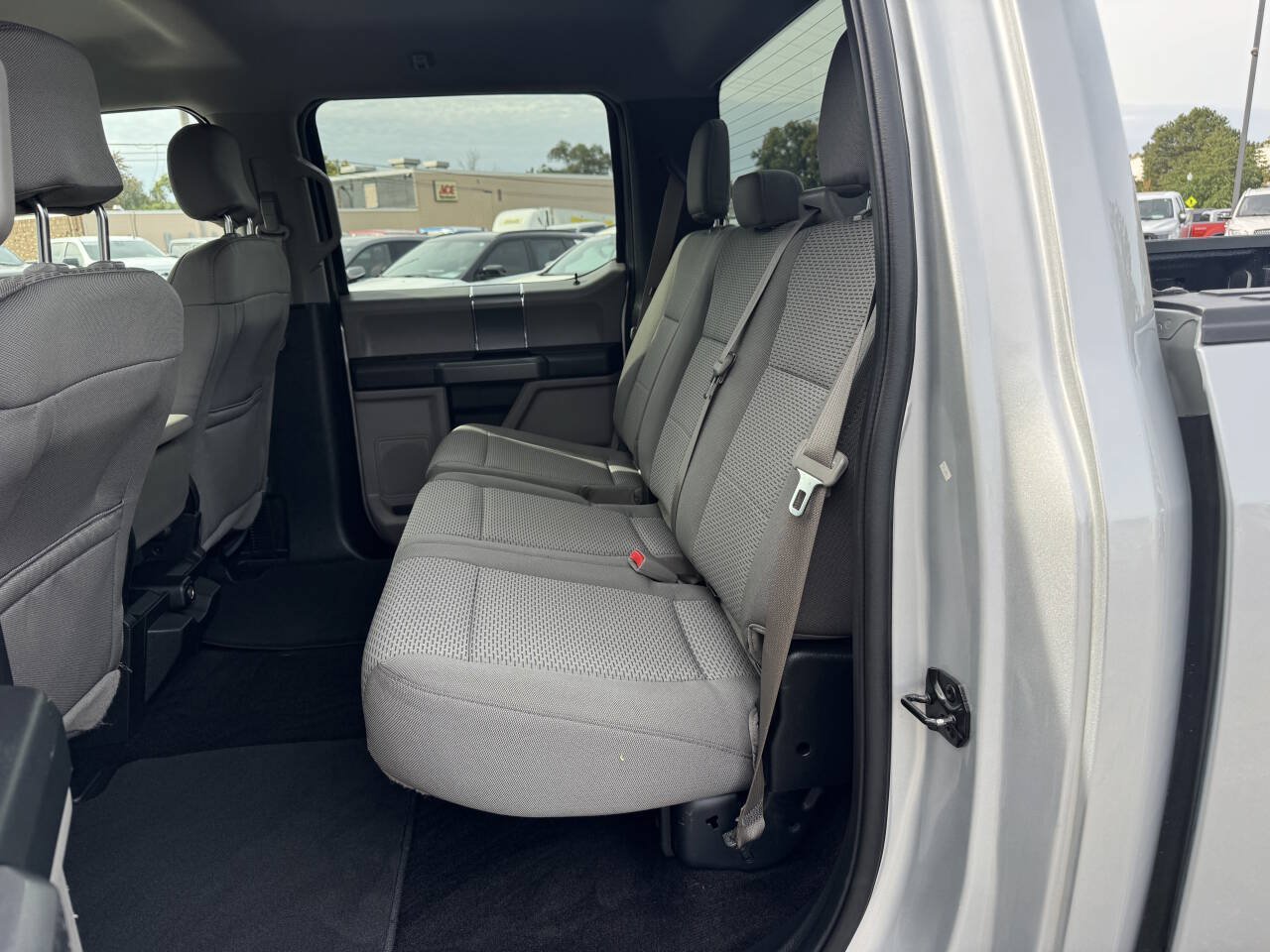 Used 2016 Ford F150 XLT w/ Equipment Group 301A Mid AWD/4WD image 8