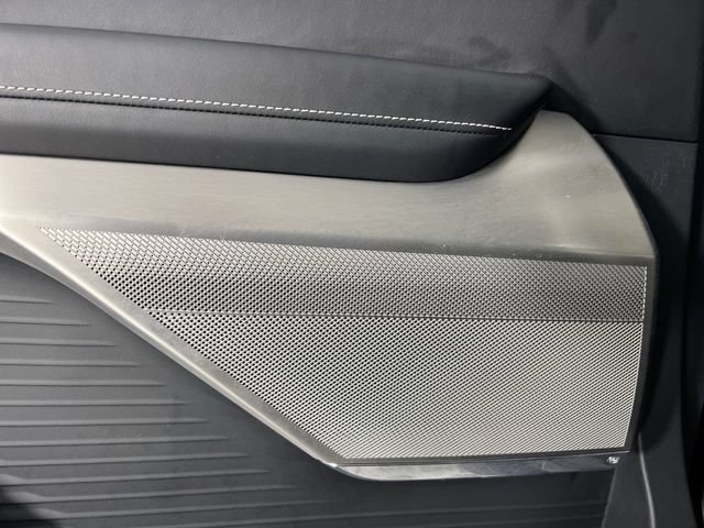 Certified 2026 Cadillac Vistiq Sport w/ LPO, Floor Liner Package AWD/4WD image 24