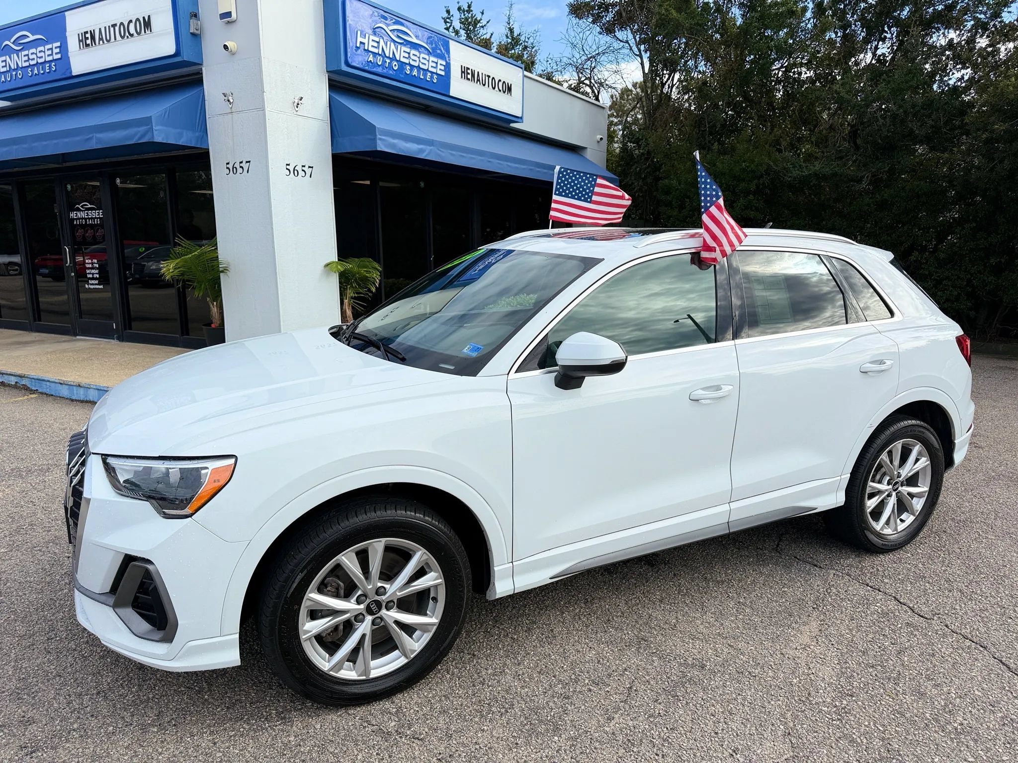 Used 2021 Audi Q3 2.0T Premium w/ Convenience Package AWD/4WD image 28