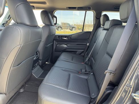 Used 2025 Toyota Land Cruiser w/ Premium Package image 30
