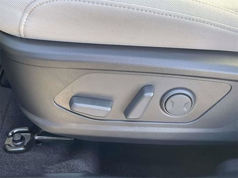 New 2026 Hyundai Tucson SEL image 17