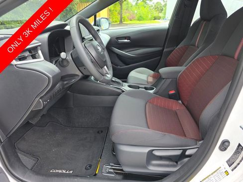Used 2026 Toyota Corolla SE FWD image 24
