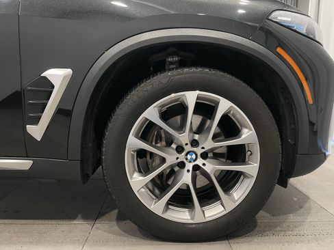 Used 2024 BMW X5 xDrive40i w/ Premium Package image 10