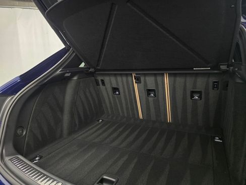 New 2026 Porsche Macan AWD/4WD image 23