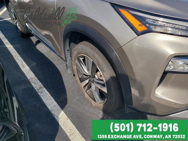 Used 2021 Nissan Rogue SL w/ Premium Package FWD image 4